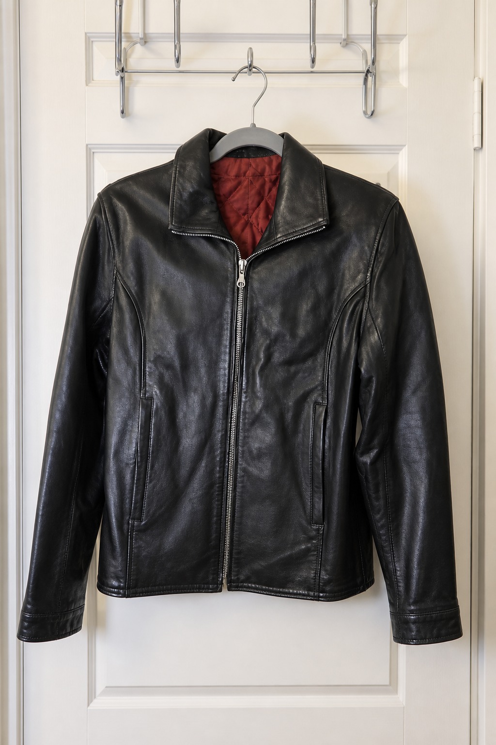 Vintage Classic Leather Jackets 06